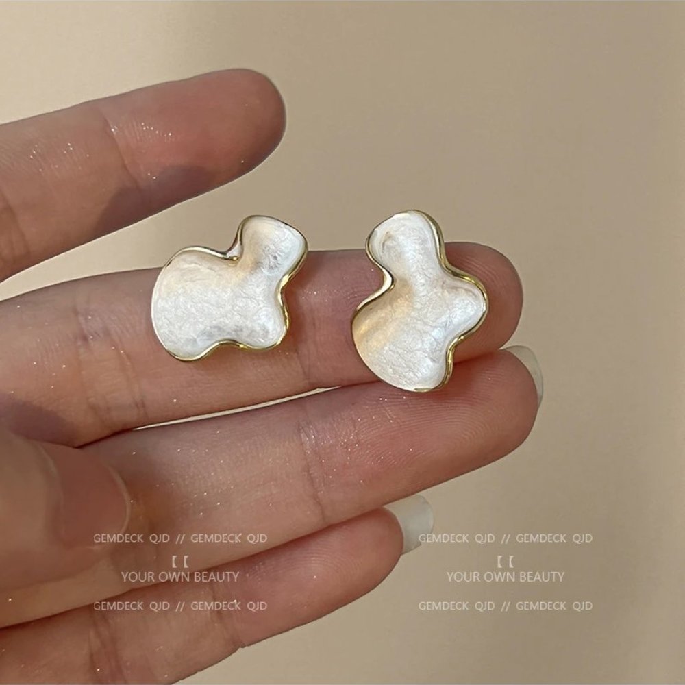 Irregular INS Vintage Style Enamel Glaze Earrings